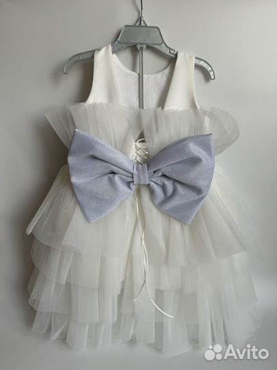 Нарядное платье