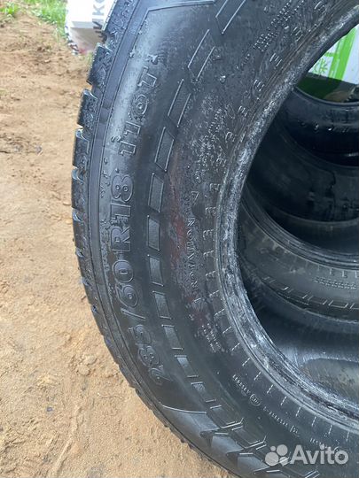 Продам шины 285/60 R18