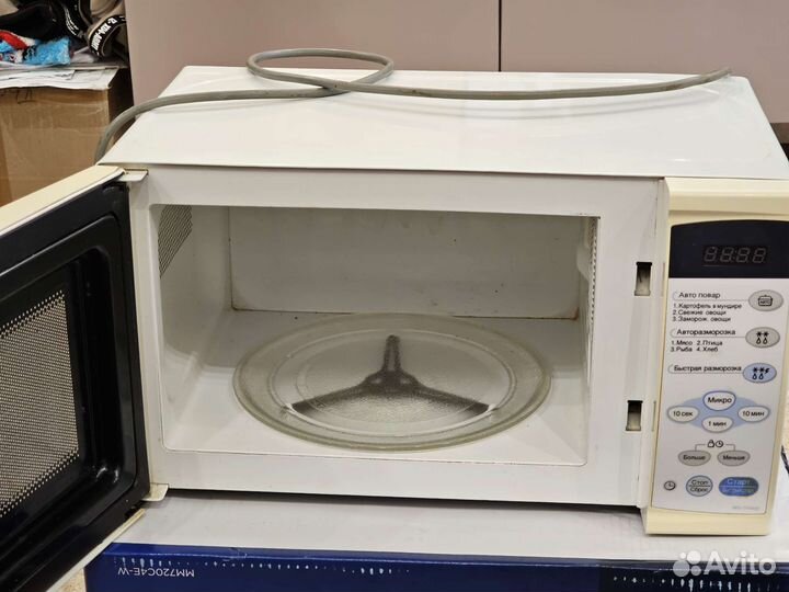 Микроволновая печь бу LG