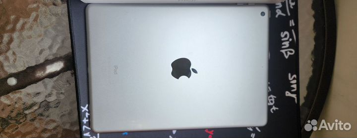 iPad 6 поколения 128 гб