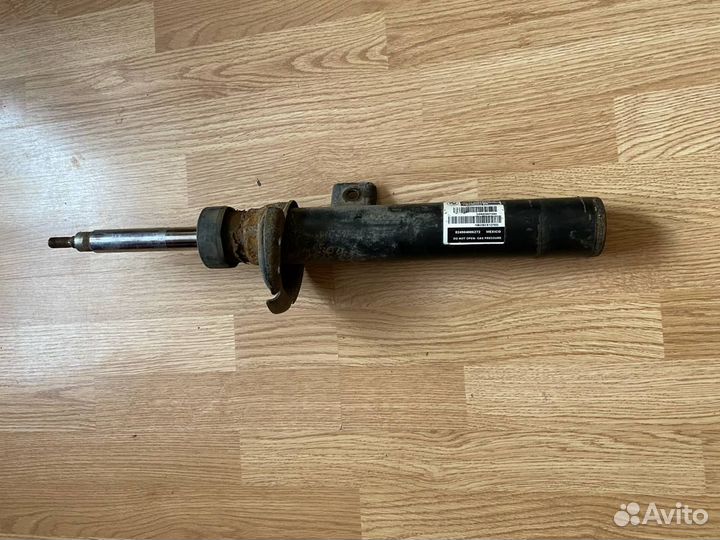 Амортизатор передний BMW X4 F26 2015