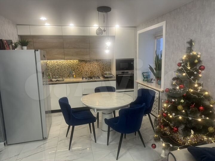 4-к. квартира, 77,1 м², 3/3 эт.