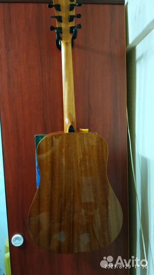 Акустическая гитара LAG GLA T88D