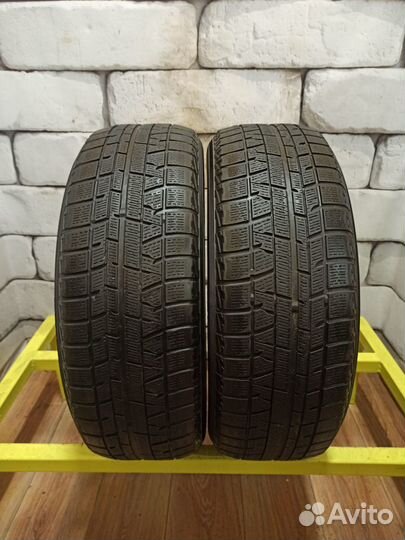 Yokohama Ice Guard IG50 215/60 R17