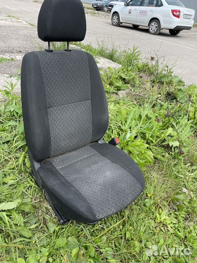 Кресло пассажирское datsun on do/granta