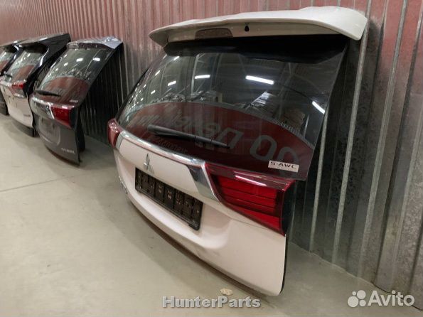 Mitsubishi Outlander 3 Крышка багажника Б/у