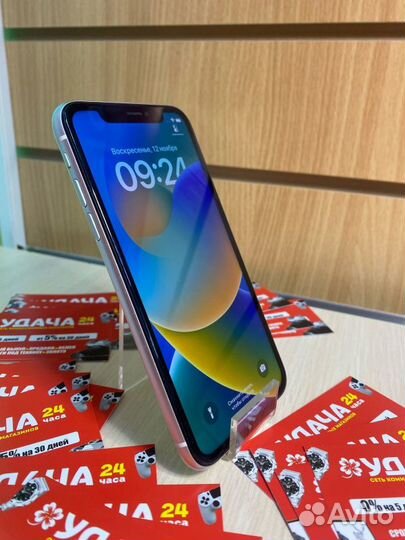 iPhone Xr, 64 ГБ
