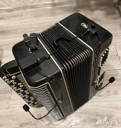 Микрофон для гармони баяна аккордеона