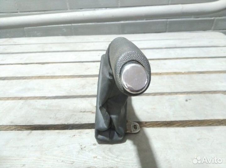 Рычаг стояночного тормоза Opel Meriva 1.6 2007