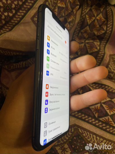 iPhone X, 64 ГБ