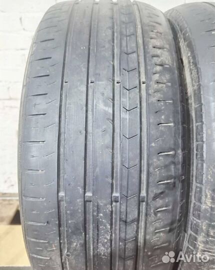 Continental ContiPremiumContact 5 215/55 R17 94W