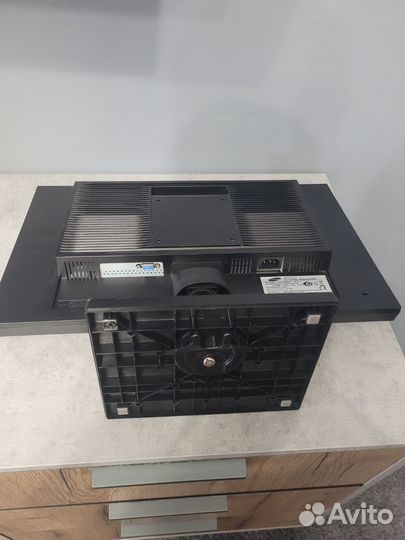 Монитор для компьютера