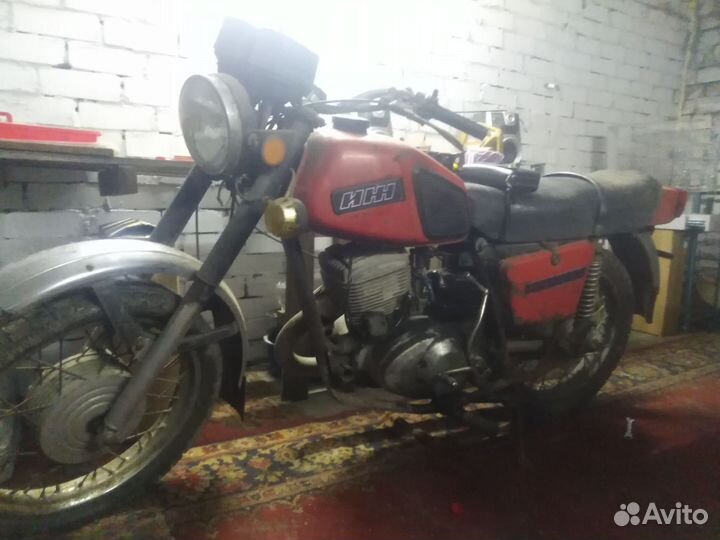 Мотоцикл иж планета 5