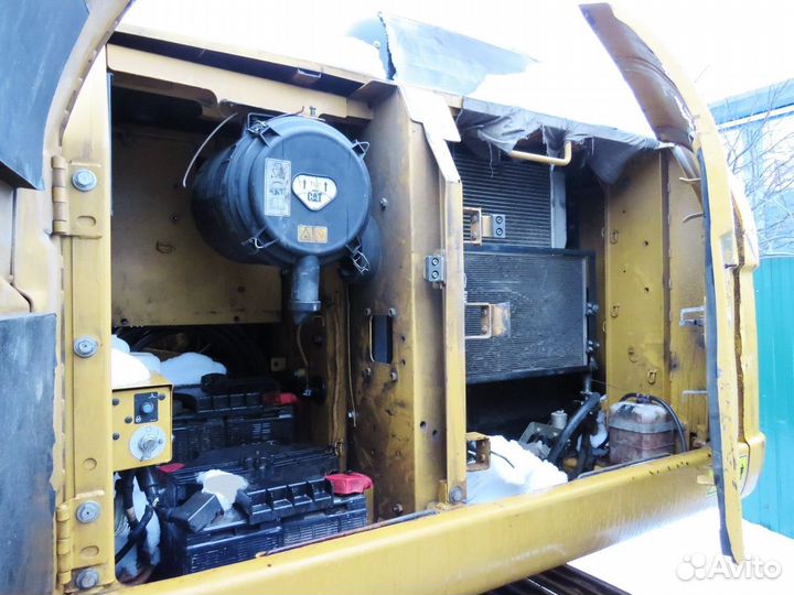 Гусеничный экскаватор CAT 320D2 L, 2016