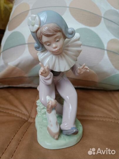 Фарфоровая статуэтка Naо by Lladro Клоун с собакой