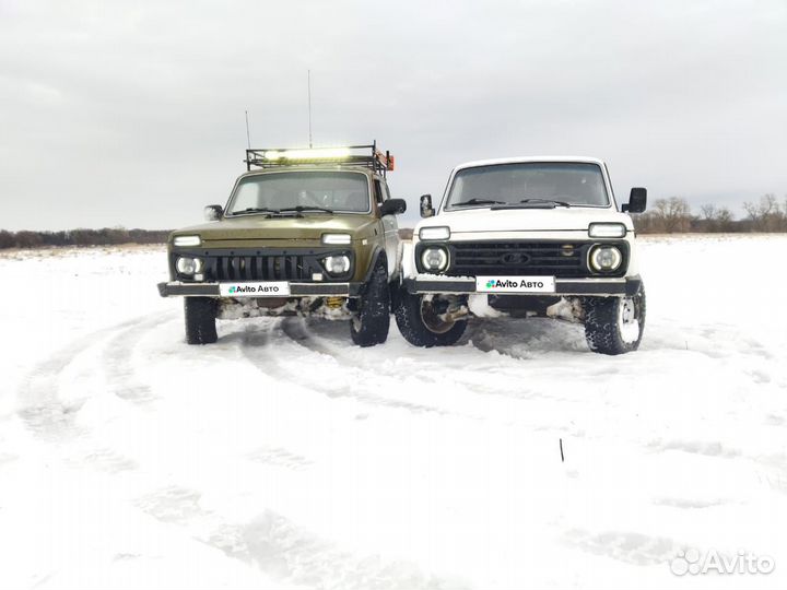 LADA 4x4 (Нива) 1.7 МТ, 1998, 50 000 км