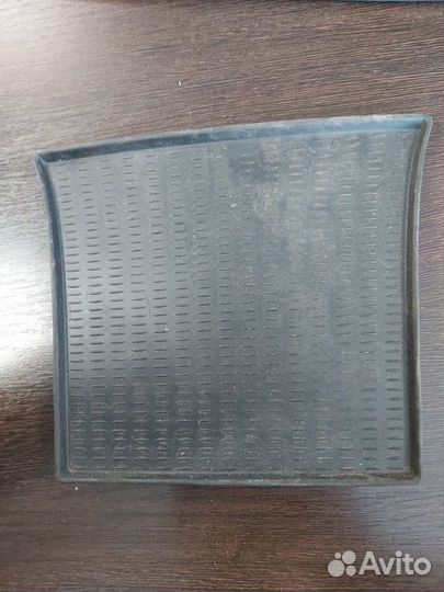 Съемный коврик Bmw X5 4.8I E70 N62N 4.8I 2008