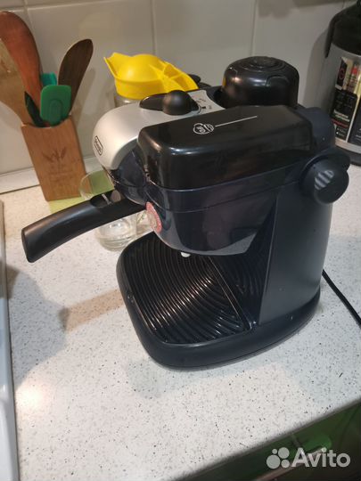 Кофемашина delonghi EC 9