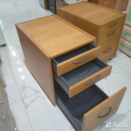 Тумба офисная