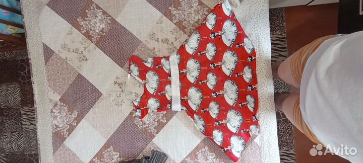 Платье праздничное