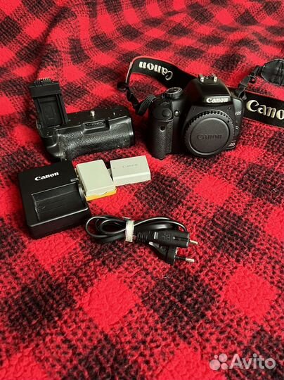 Зеркальный фотоаппарат EOS 450D