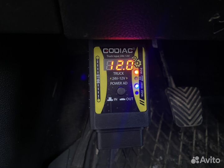 Адаптер 24В/12В для грузовиков OBD2