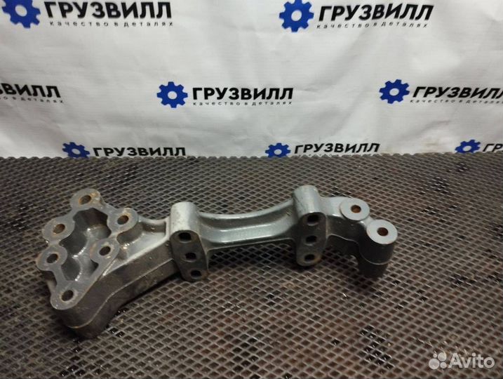 Кронштейн кабины Renault Magnum 5010548956