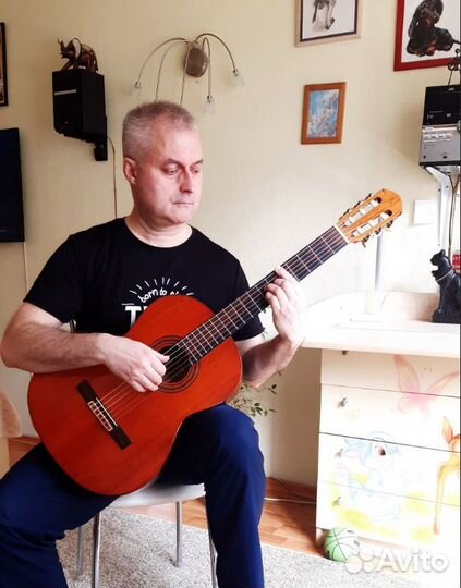 Уроки игры на шестиструнной гитаре
