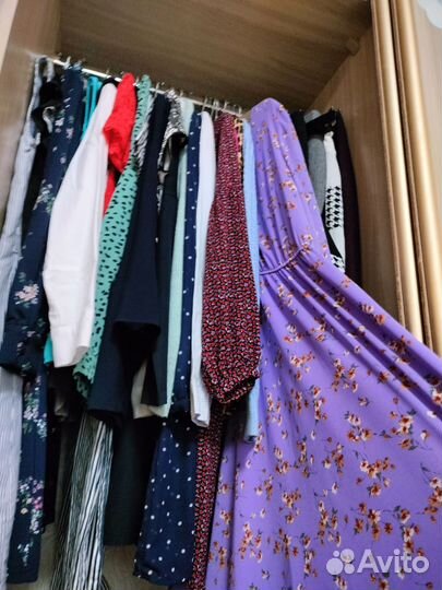 Вещи женские пакетами 46-48р плюс подарки