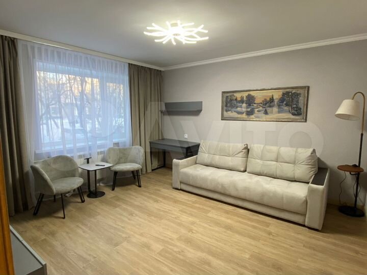 2-к. квартира, 50 м², 1/5 эт.