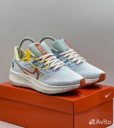 Беговые кроссовки Nike Air Zoom Pegasus 39