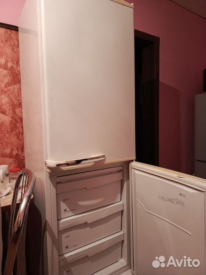Холодильник б/у