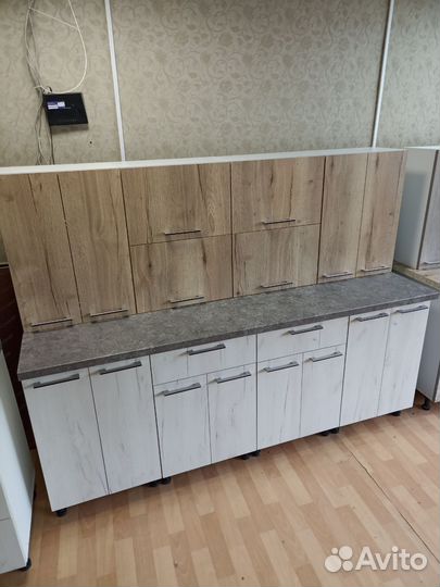 Кухня новая 2м в наличии