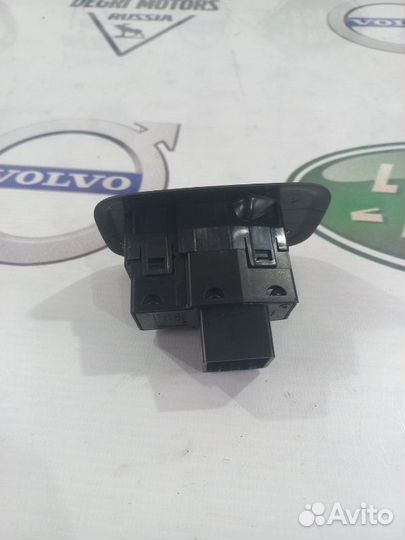 Кнопка стеклоподъемников задняя Volvo S60 S80 XC90