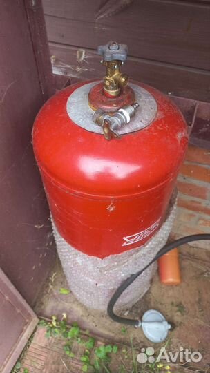 Газовый ящик для 2х баллонов + баллон