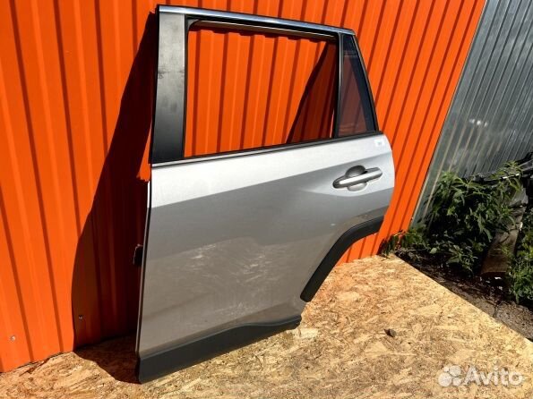 Задняя левая дверь Toyota Rav 4 50 кузов 2020