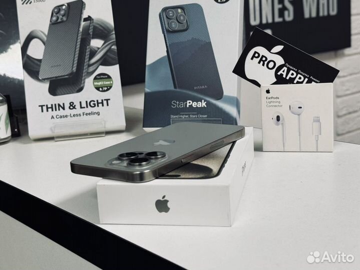 iPhone 15 Pro Max, 256 ГБ