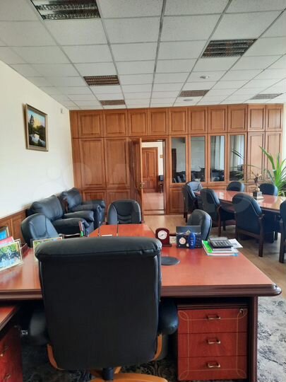 Офисный блок в бц на Красном, 101 м2, 3 кабинета