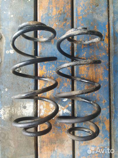 Пружины передние приора -50