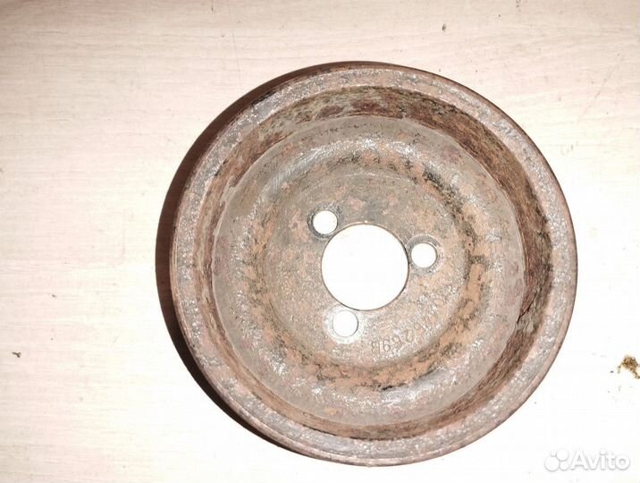 Шкив гур VW Vento