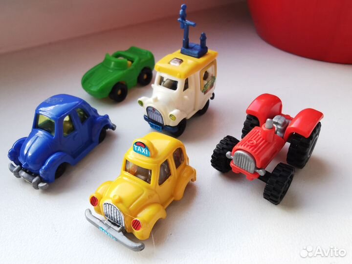 Машинки киндер 90е года
