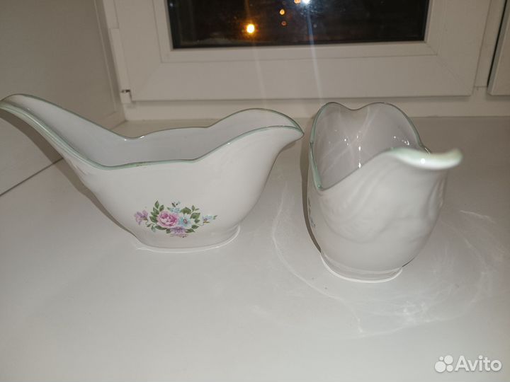 Соусник фарфоровый Дулево рельефный