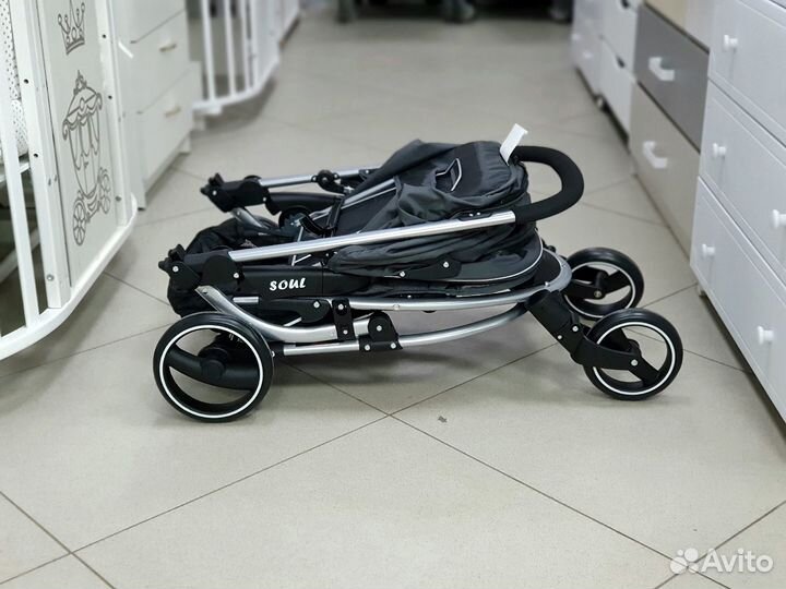 Прогулочная коляска Indigo soul Новая