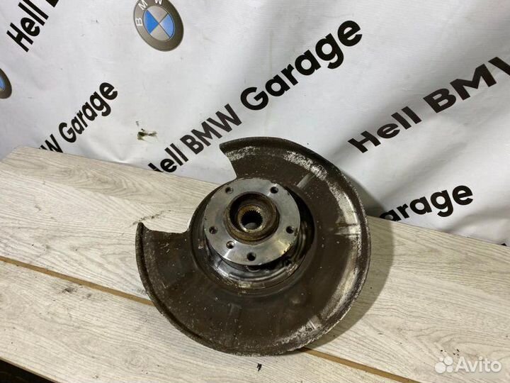 Кулак задний правый Bmw 5-Series E60