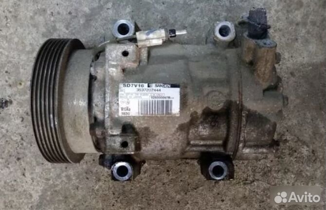 Компрессор кондиционера Nissan Almera G15 K4M