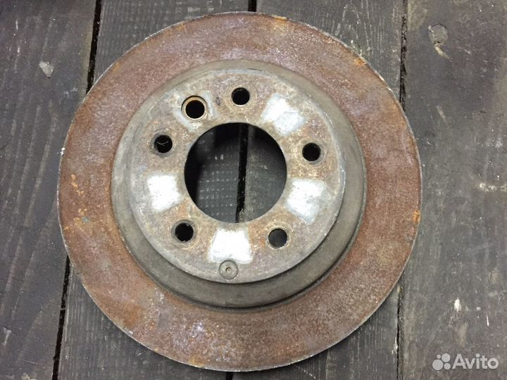 Диск тормозной задний Audi Q7 4L