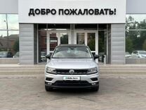 Volkswagen Tiguan 1.4 AMT, 2019, 53 000 км, с пробегом, цена 2 635 000 руб.