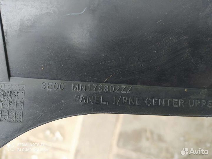 Mitsubishi L200 накладка торпеды