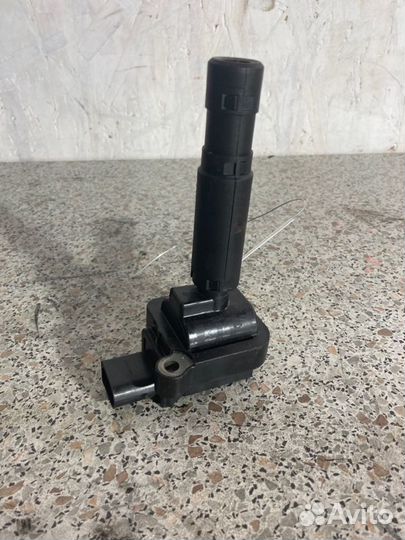 Катушка зажигания Mercedes C-Class W203 M271 1.8I