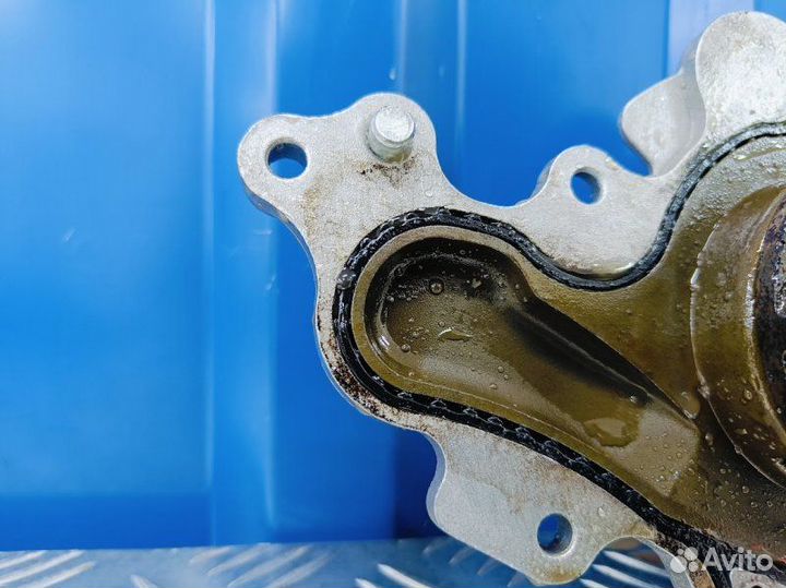 Помпа водяная Ford Explorer U502 3.5 T35pded 2013